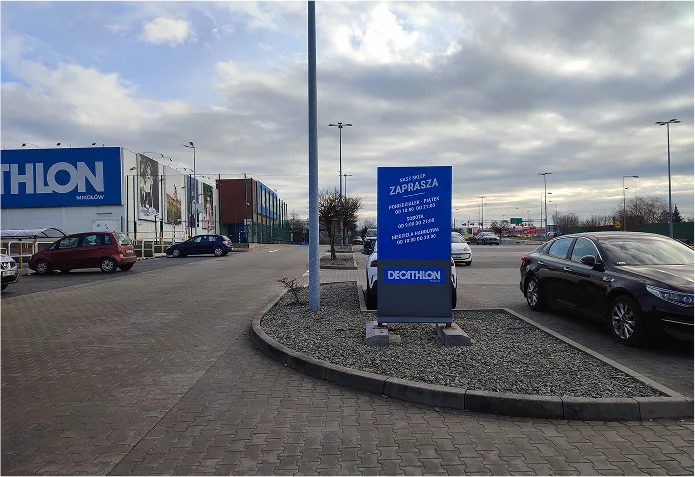 Montaż reklam Decathlon