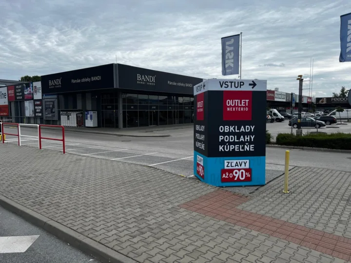 Reklama niestandardowa